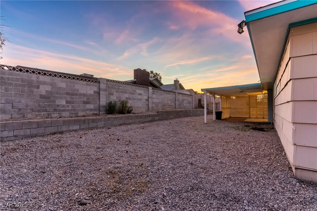 4475 El Carnal, Las Vegas, NV 89121