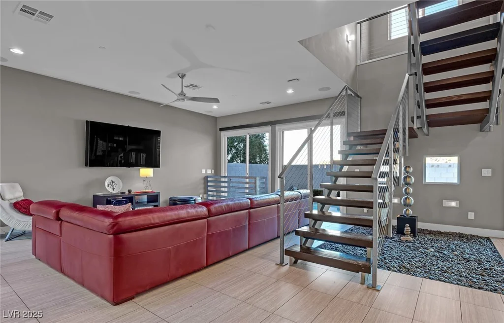 232 Errogie, Henderson, NV 89012