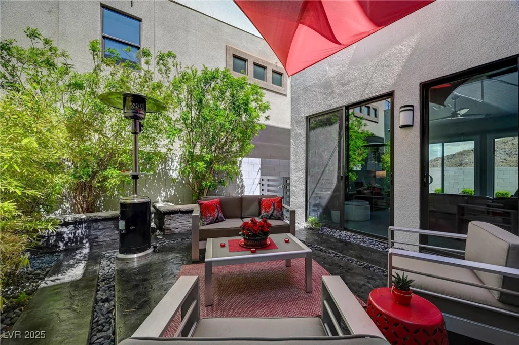 232 Errogie, Henderson, NV 89012