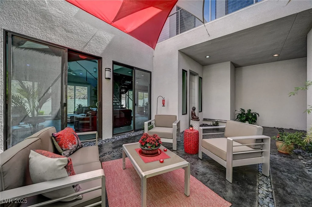 232 Errogie, Henderson, NV 89012