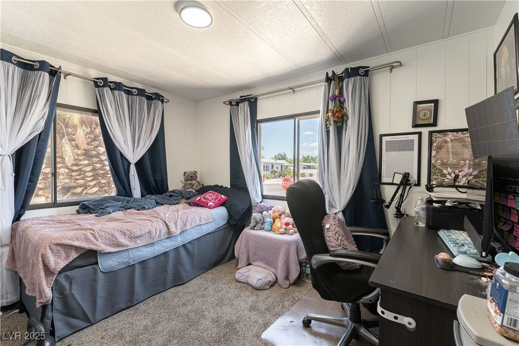 3386 Ewa Beach, Las Vegas, NV 89122