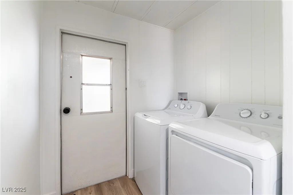 3386 Ewa Beach, Las Vegas, NV 89122