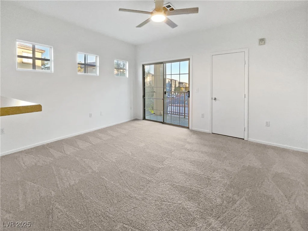5965 Palmilla, North Las Vegas, NV 89031