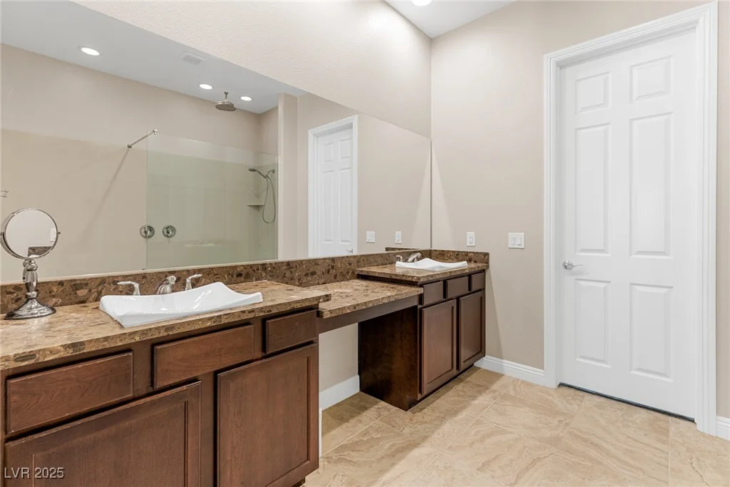 7576 Windy Meadow, Las Vegas, NV 89178