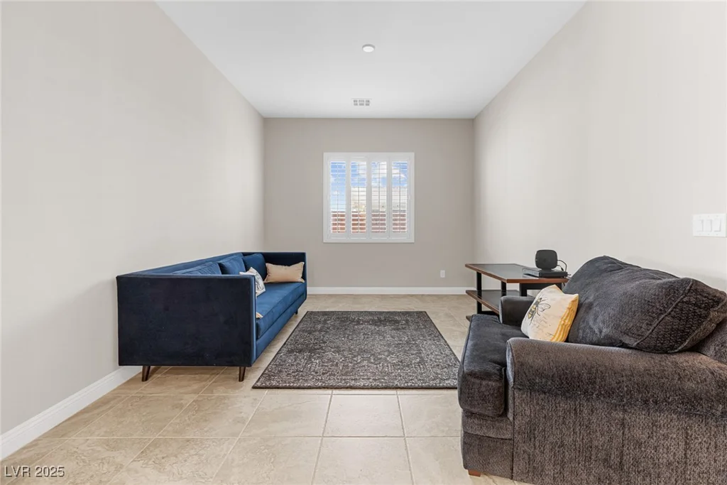 7576 Windy Meadow, Las Vegas, NV 89178