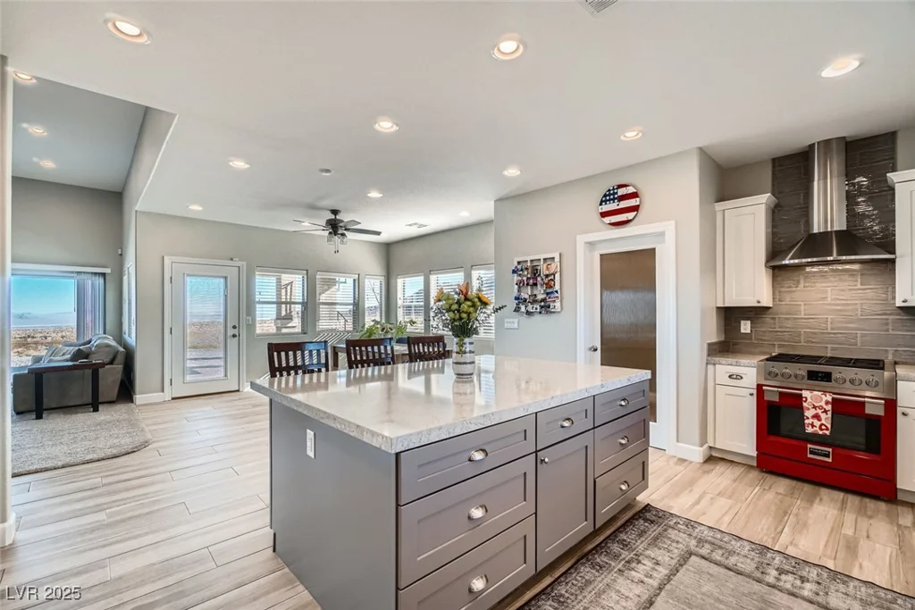 8068 Buena Vida, Las Vegas, NV 89166