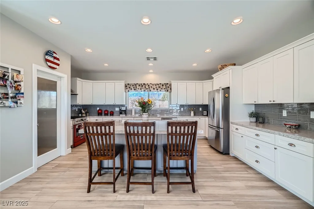 8068 Buena Vida, Las Vegas, NV 89166