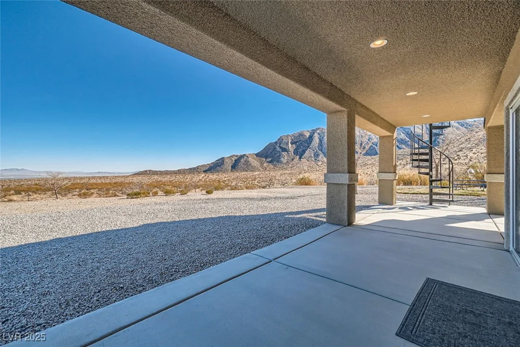 8068 Buena Vida, Las Vegas, NV 89166