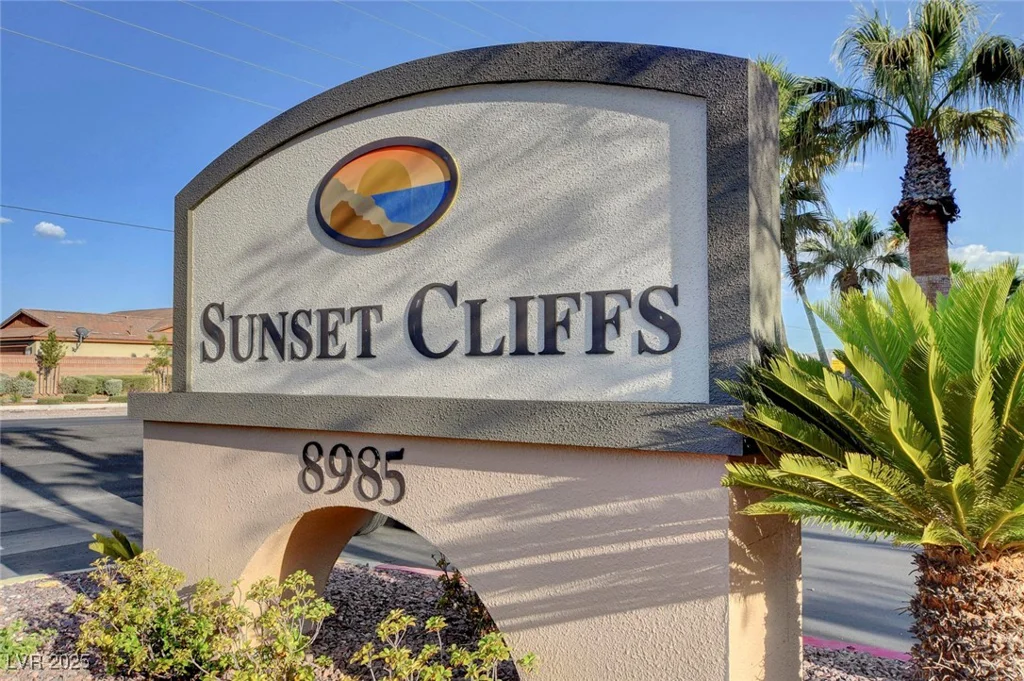 8985 Durango, Las Vegas, NV 89113