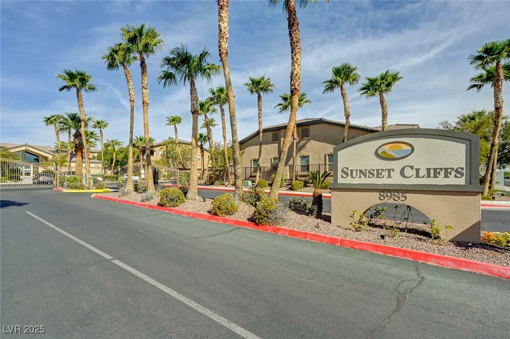 8985 Durango, Las Vegas, NV 89113