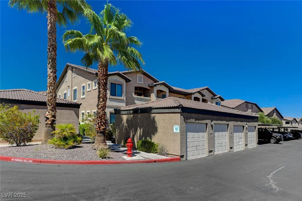 8985 Durango, Las Vegas, NV 89113