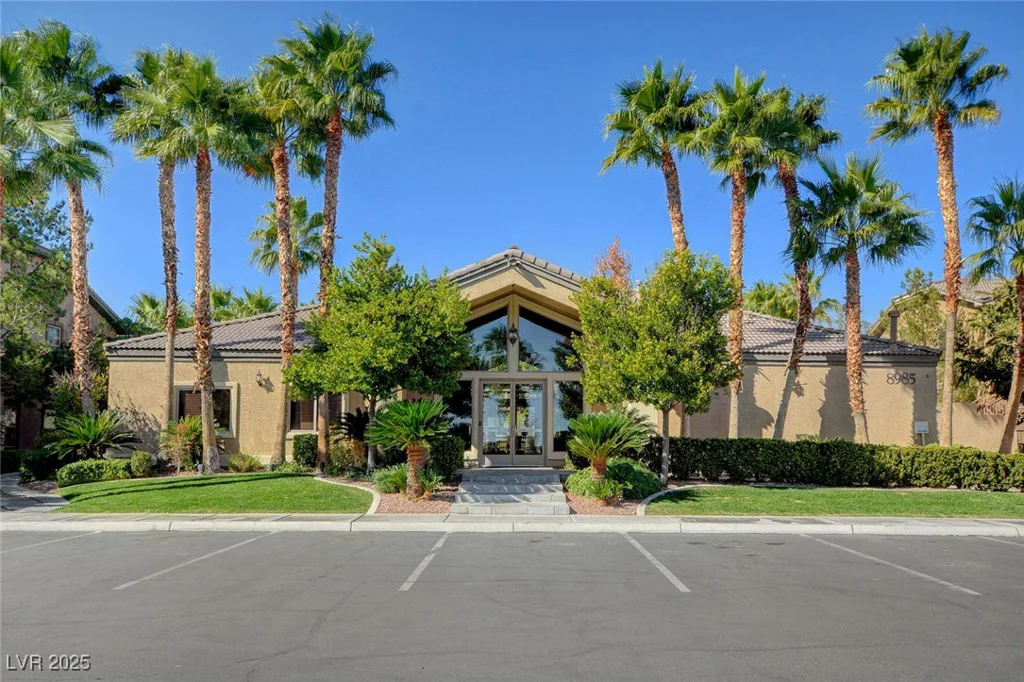 8985 Durango, Las Vegas, NV 89113