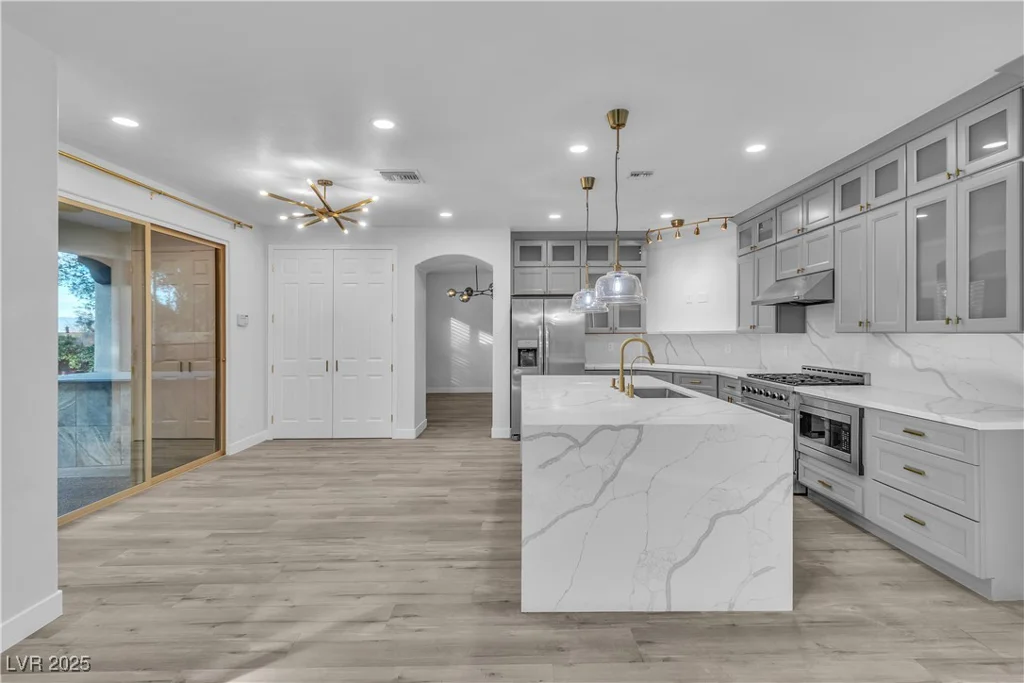 35 Moraine, Henderson, NV 89052