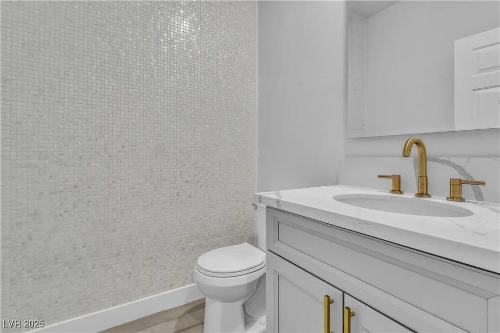 35 Moraine, Henderson, NV 89052