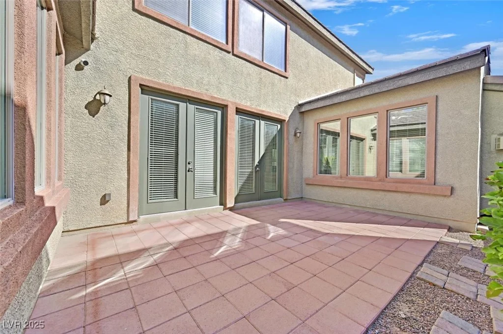 8212 Opal Falls, North Las Vegas, NV 89085