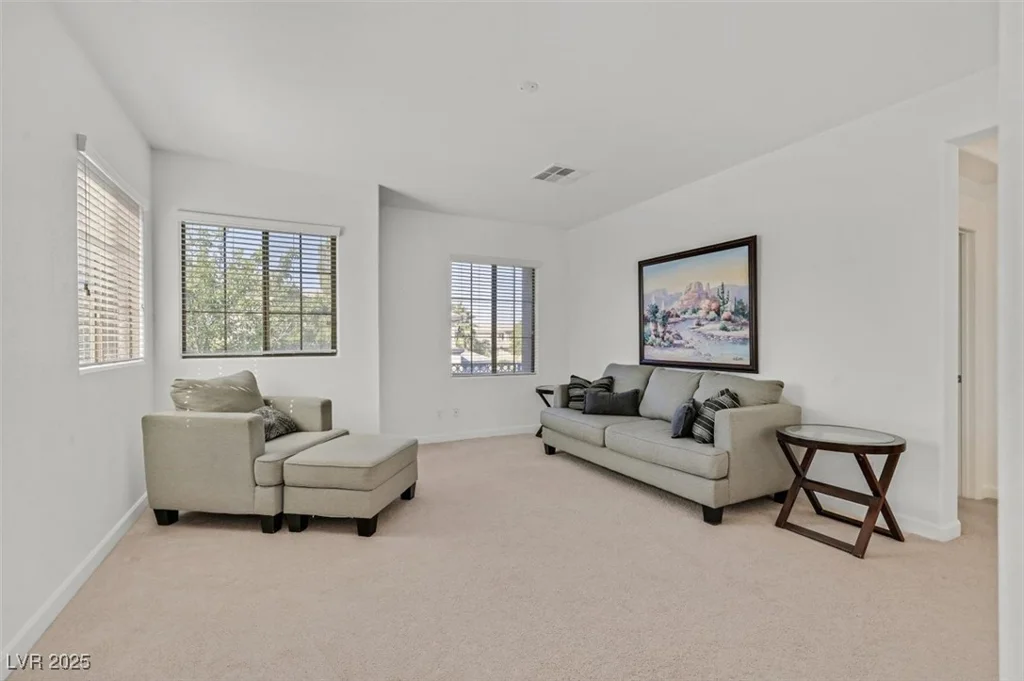 8212 Opal Falls, North Las Vegas, NV 89085