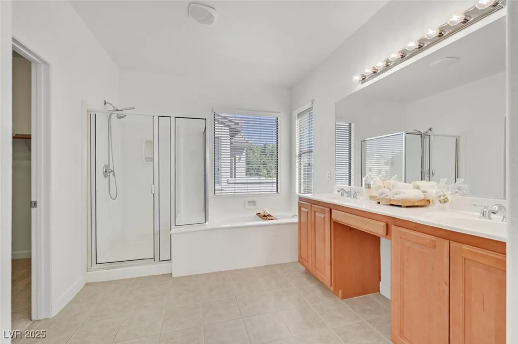 8212 Opal Falls, North Las Vegas, NV 89085