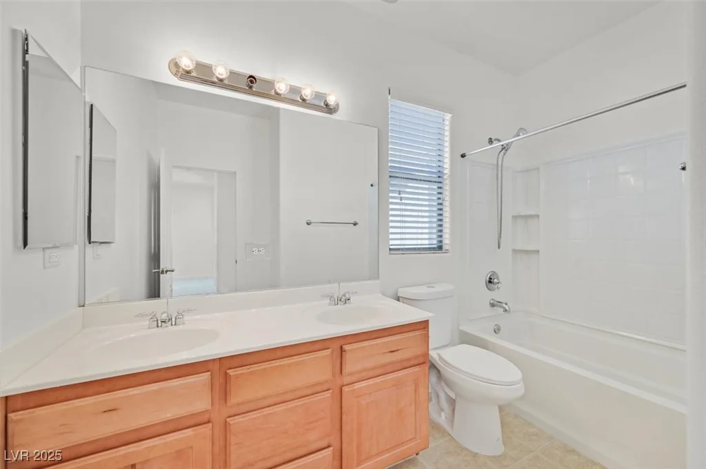 8212 Opal Falls, North Las Vegas, NV 89085