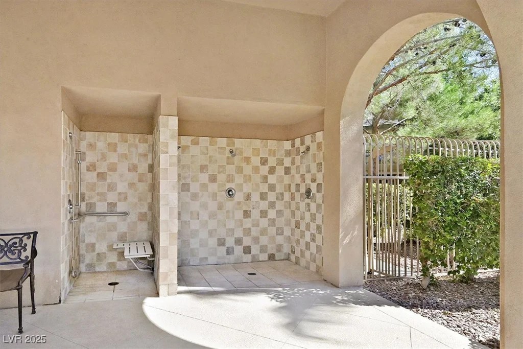 8212 Opal Falls, North Las Vegas, NV 89085