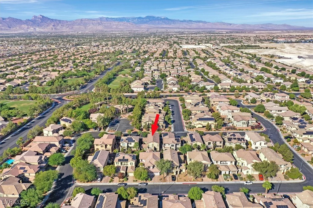 8212 Opal Falls, North Las Vegas, NV 89085