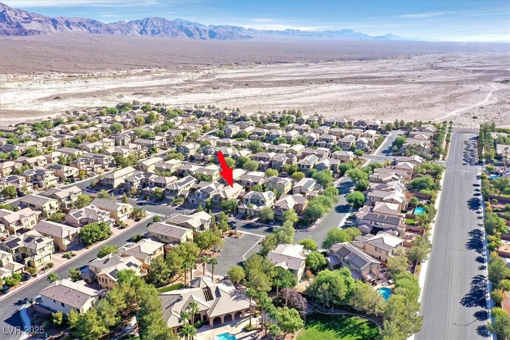 8212 Opal Falls, North Las Vegas, NV 89085