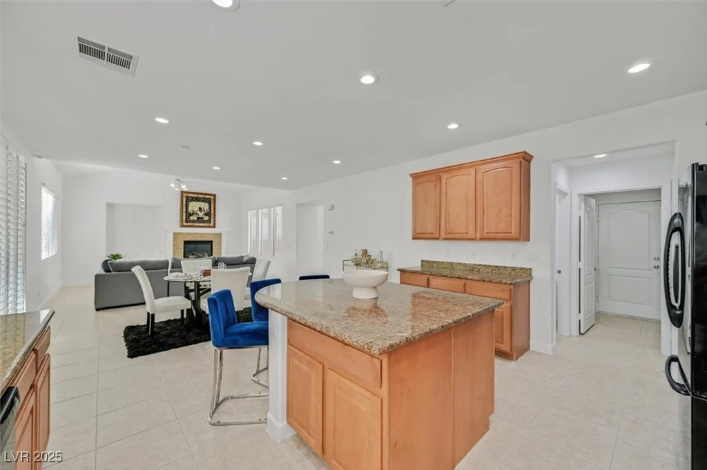 8212 Opal Falls, North Las Vegas, NV 89085
