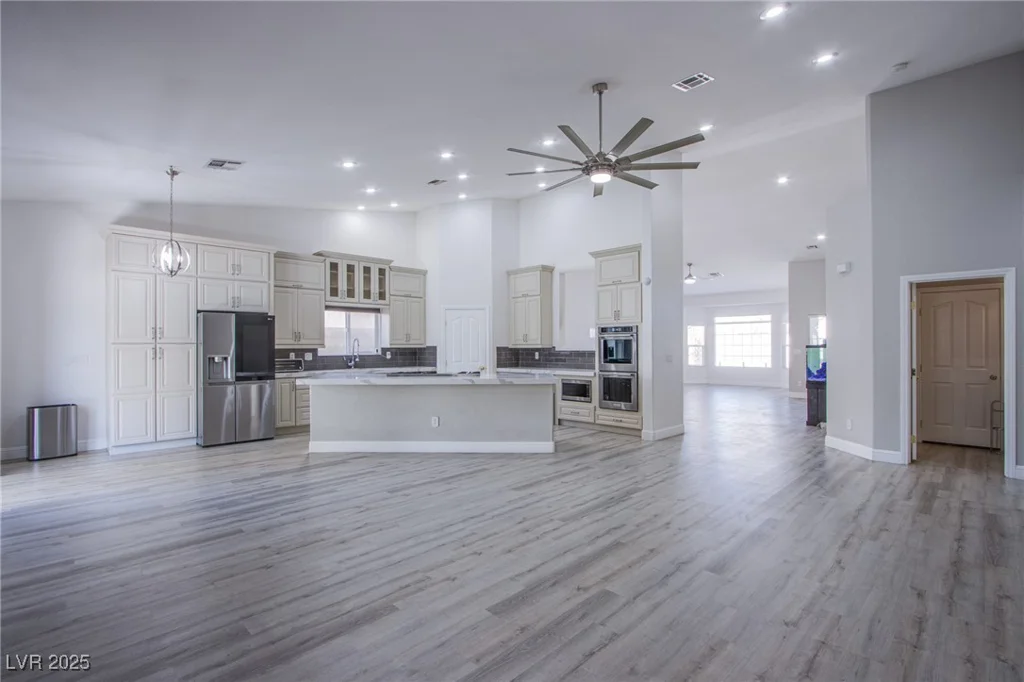 4101 Birchmont, Las Vegas, NV 89130