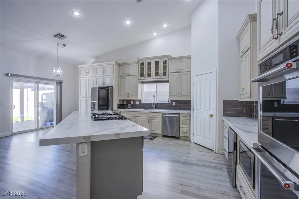 4101 Birchmont, Las Vegas, NV 89130