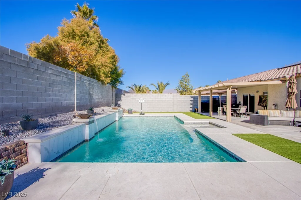 4101 Birchmont, Las Vegas, NV 89130