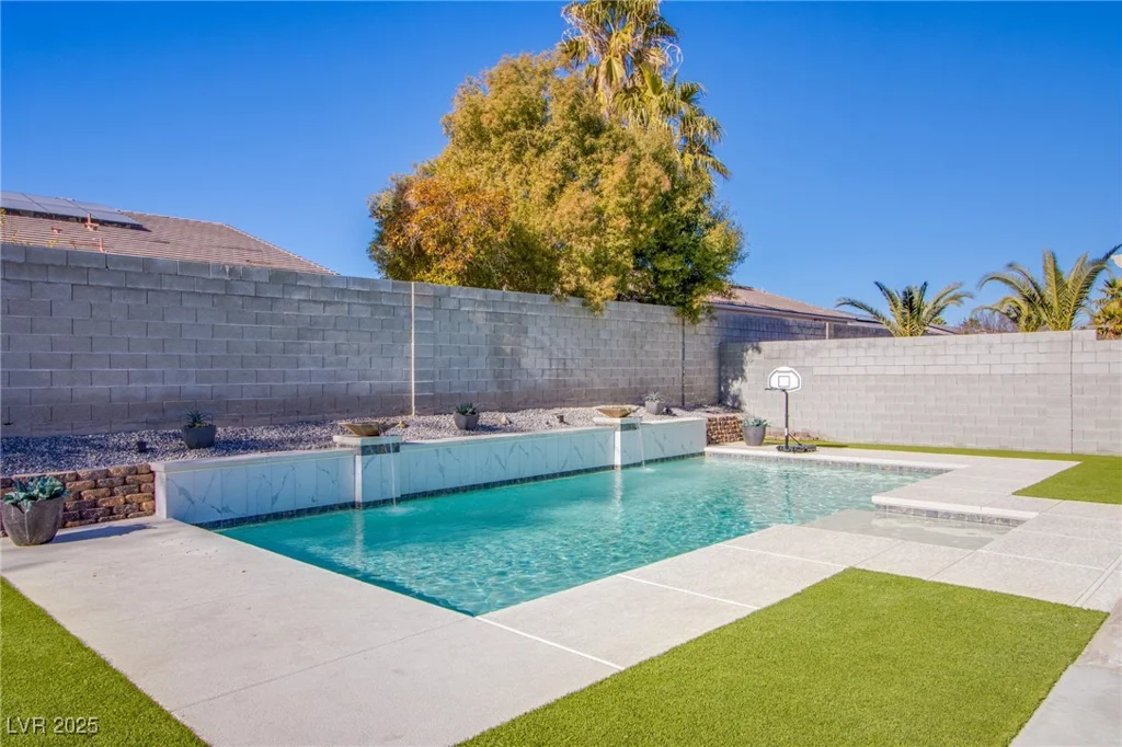 4101 Birchmont, Las Vegas, NV 89130