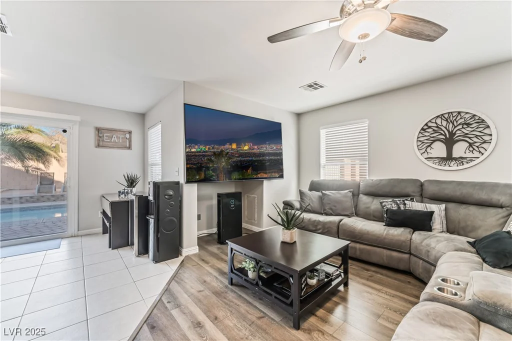 11016 Calder, Las Vegas, NV 89144