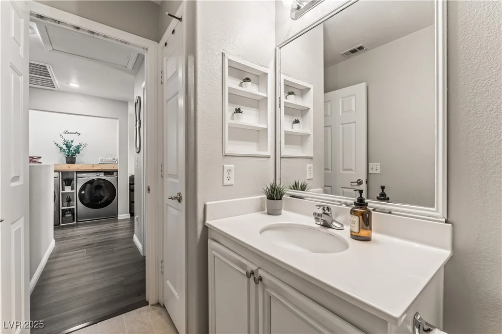 11016 Calder, Las Vegas, NV 89144
