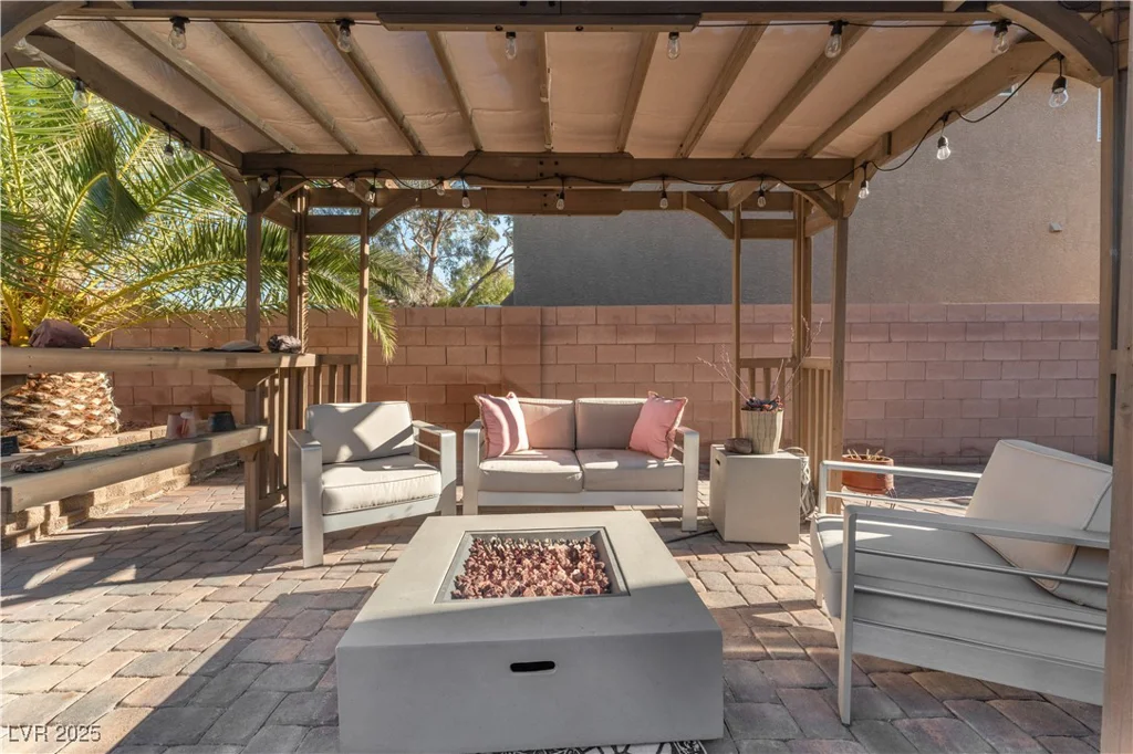 11016 Calder, Las Vegas, NV 89144