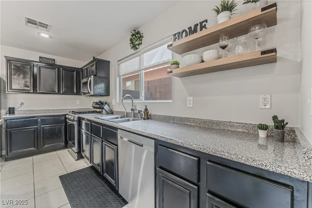 11016 Calder, Las Vegas, NV 89144