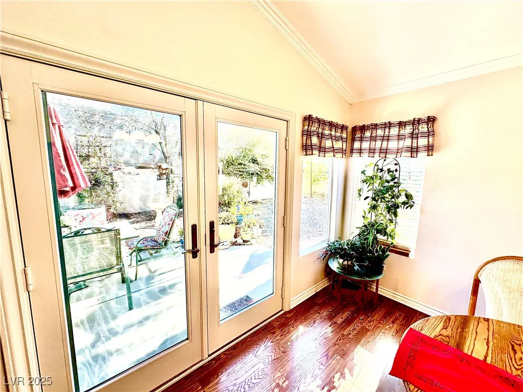 1060 Gallant Fox, Henderson, NV 89015