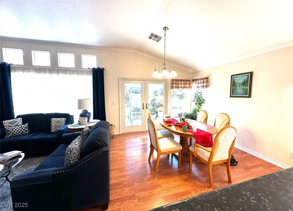 1060 Gallant Fox, Henderson, NV 89015