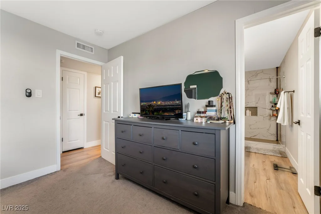 4818 El Tesoro, Las Vegas, NV 89121