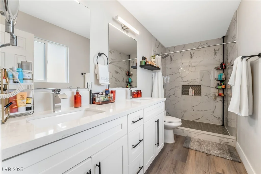 4818 El Tesoro, Las Vegas, NV 89121