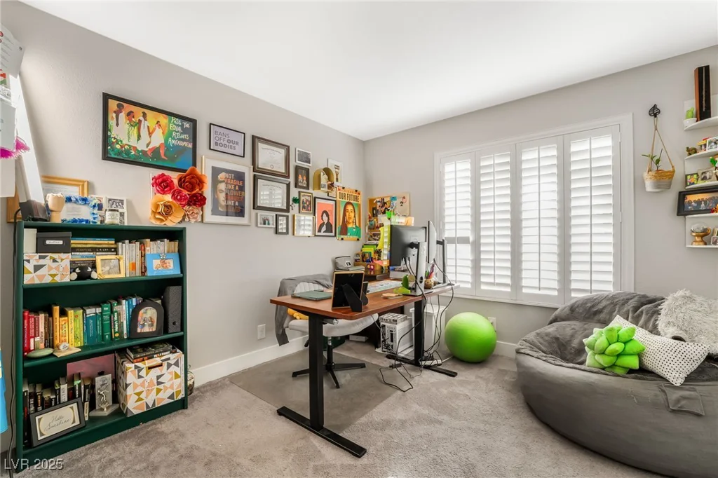 4818 El Tesoro, Las Vegas, NV 89121