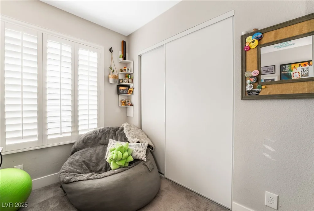 4818 El Tesoro, Las Vegas, NV 89121