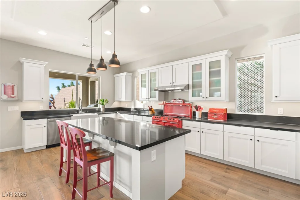 49 VISTA OUTLOOK, Henderson, NV 89011