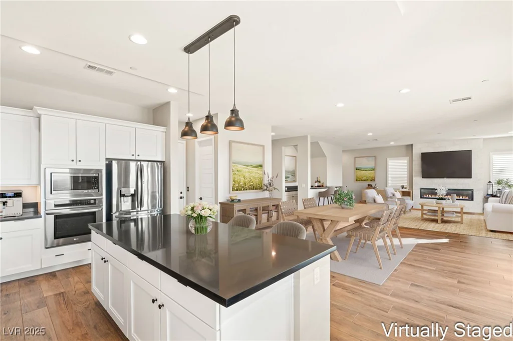 49 VISTA OUTLOOK, Henderson, NV 89011