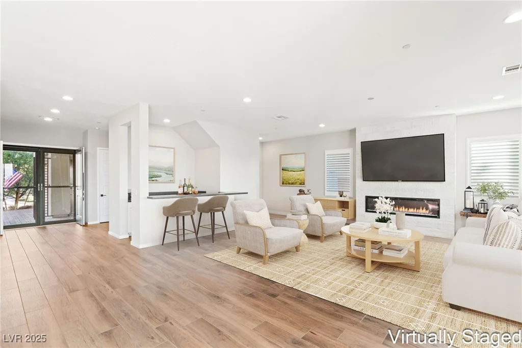 49 VISTA OUTLOOK, Henderson, NV 89011