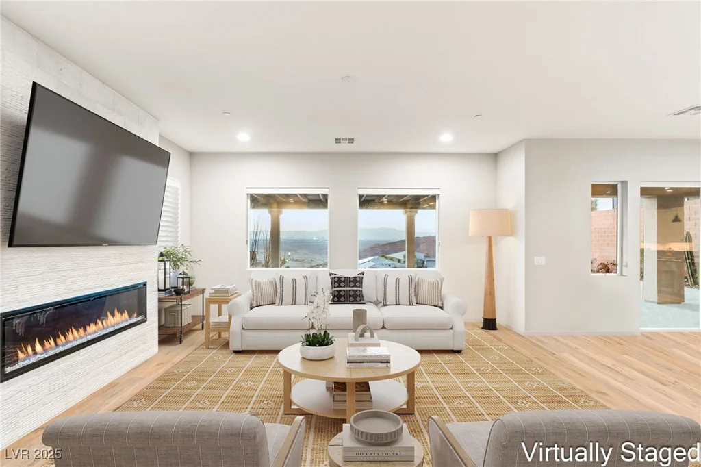 49 VISTA OUTLOOK, Henderson, NV 89011