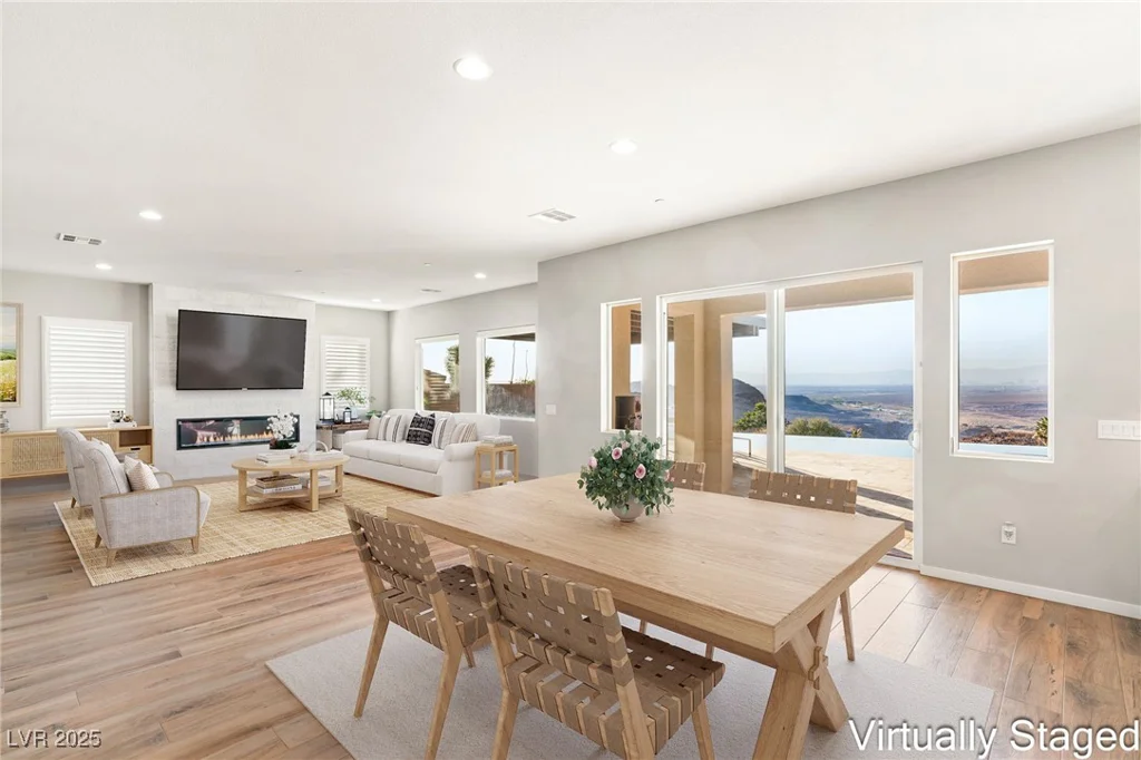 49 VISTA OUTLOOK, Henderson, NV 89011