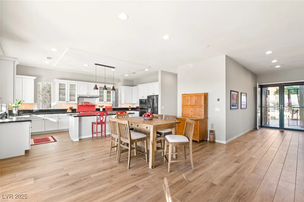 49 VISTA OUTLOOK, Henderson, NV 89011