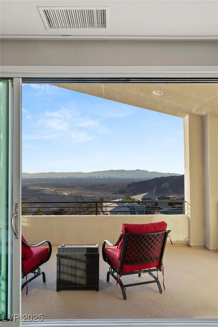 49 VISTA OUTLOOK, Henderson, NV 89011
