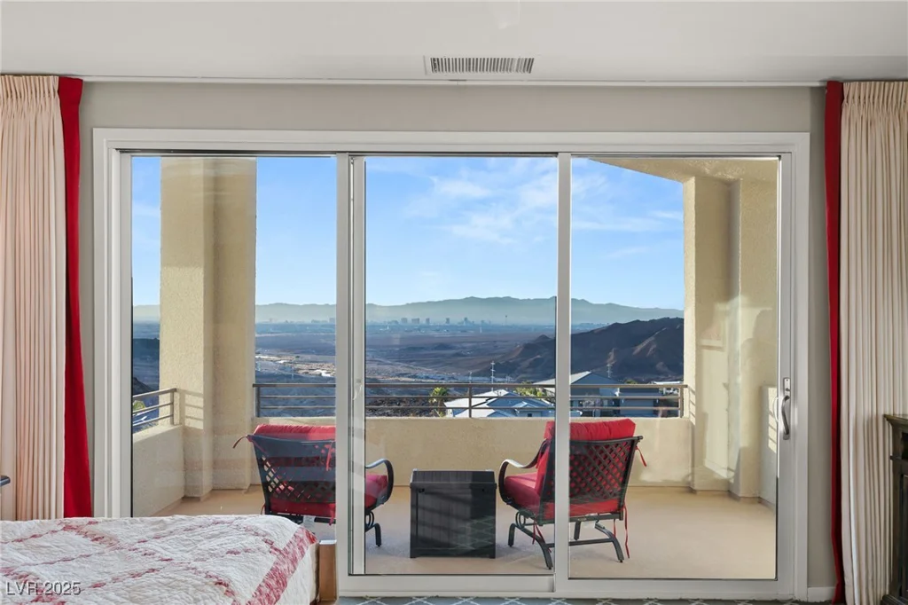 49 VISTA OUTLOOK, Henderson, NV 89011