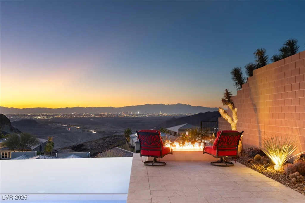 49 VISTA OUTLOOK, Henderson, NV 89011