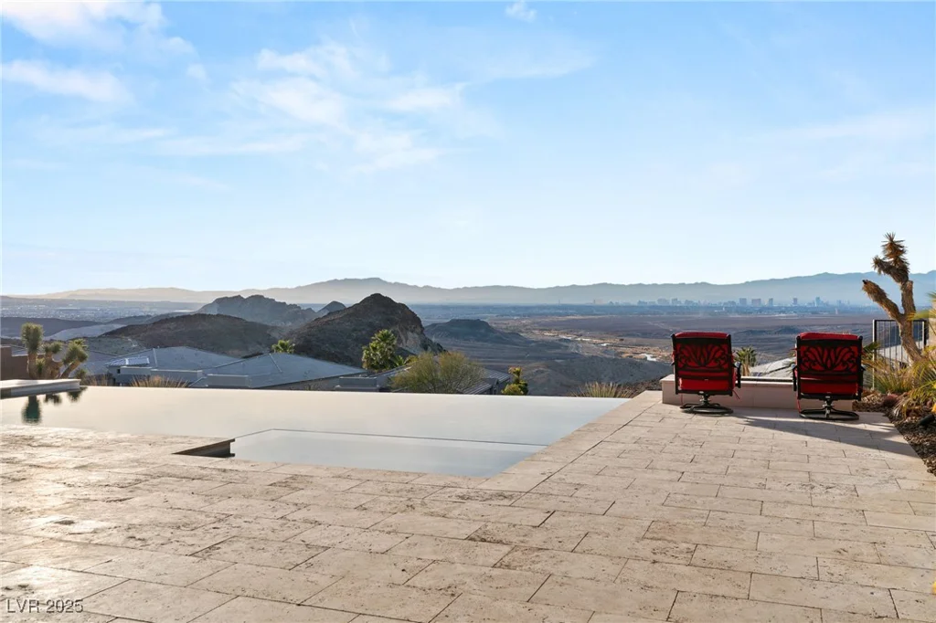 49 VISTA OUTLOOK, Henderson, NV 89011